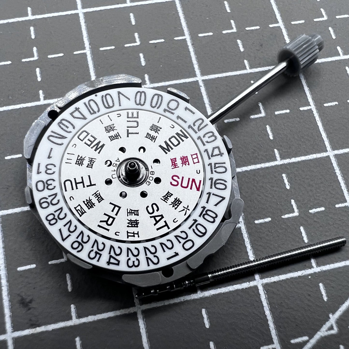 Japan Miyota GL02 quartz watch movement with day-date function, replacement for GL00 model by Miyota.