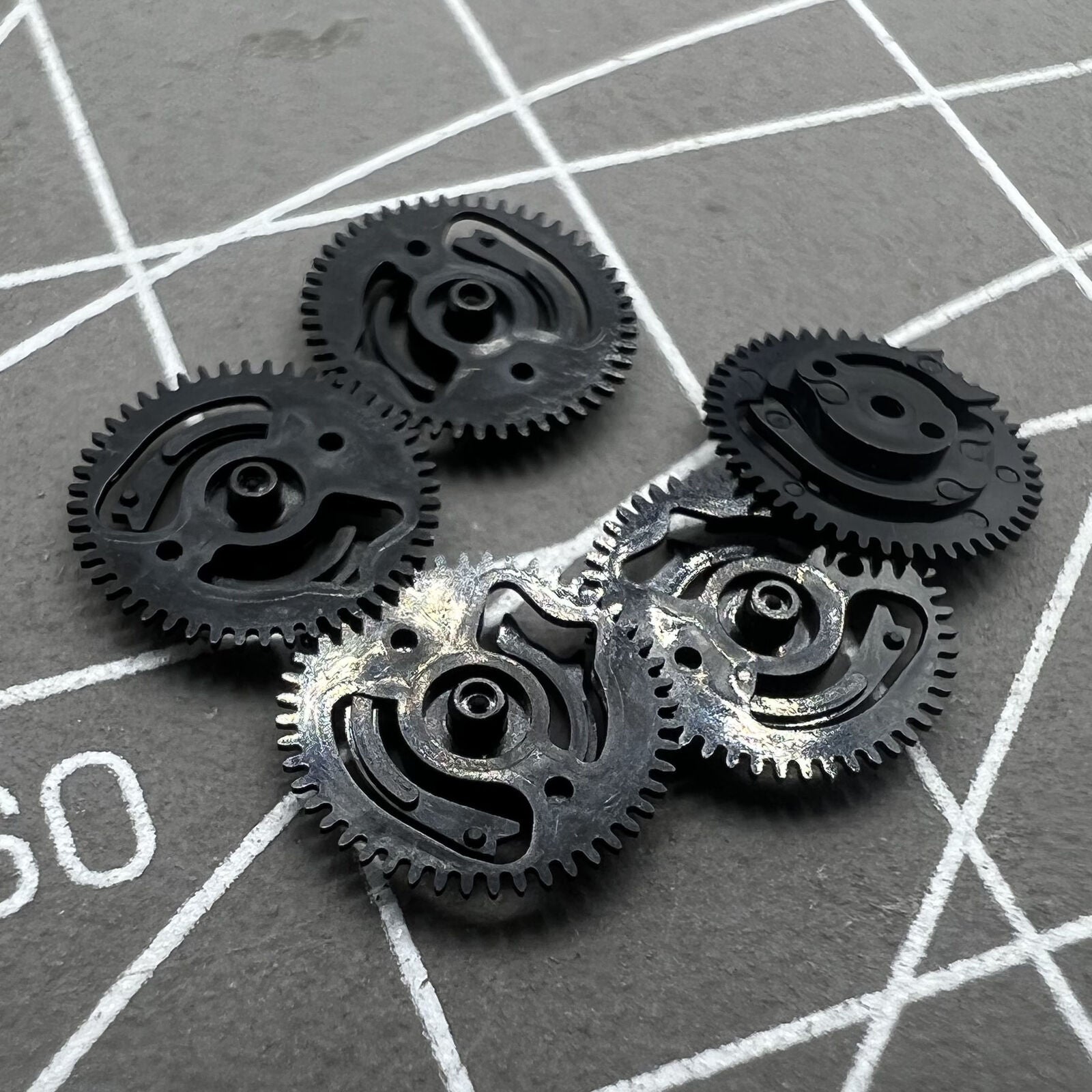 Date indicator driving wheels for NH35 NH36 watch movements, compatible with precision assembly.