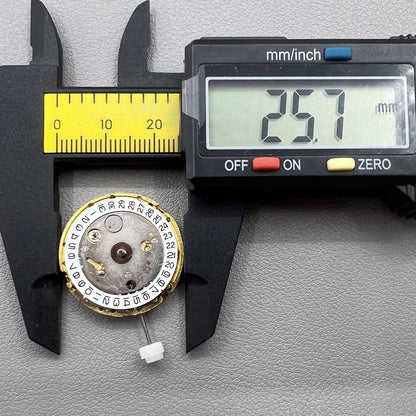 MINGZHU 2813 8205 golden automatic watch movement featuring 3 hands and date display at 3 o?clock
