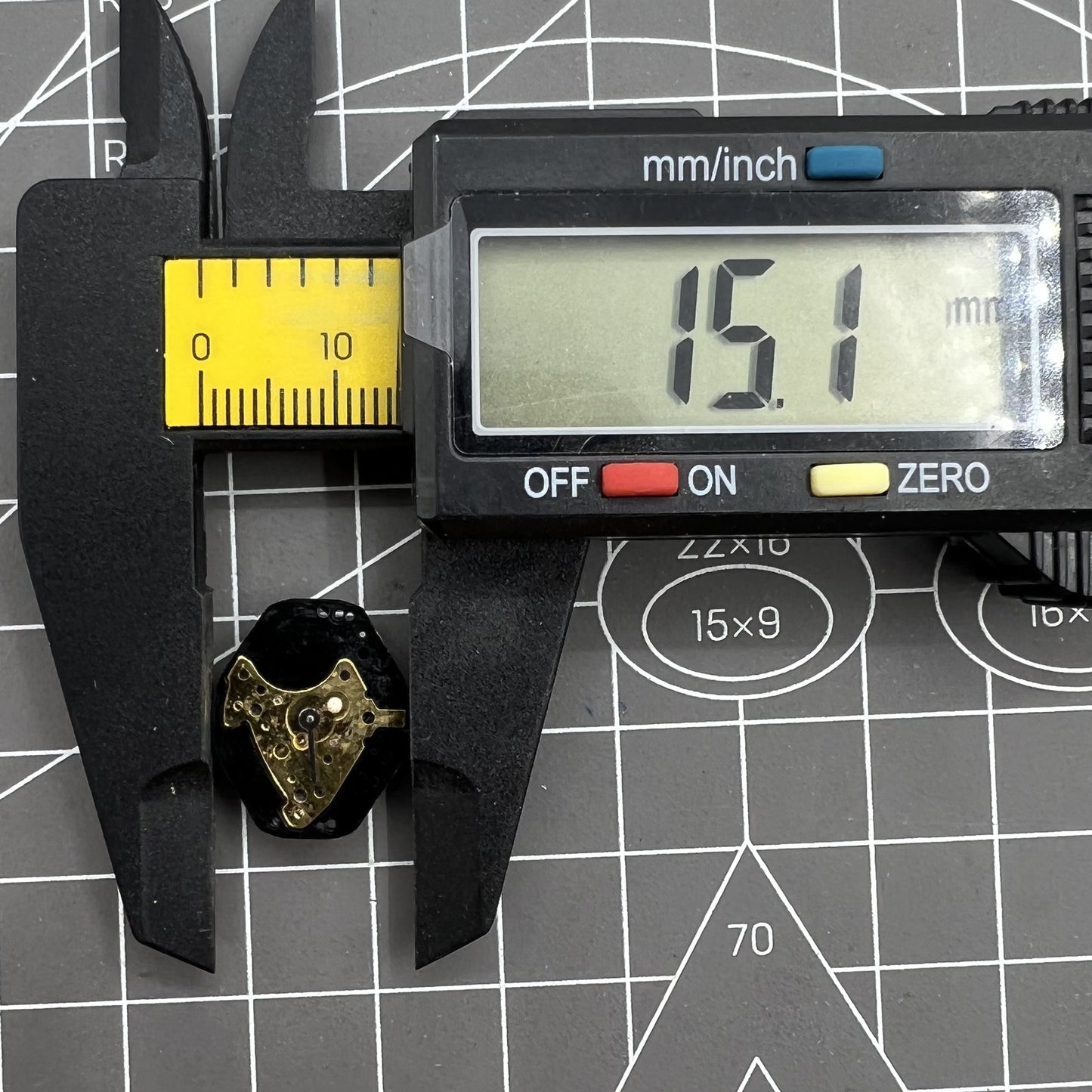 Schweizer ISA K62 Watch Quartz Bewegung 2 Hände