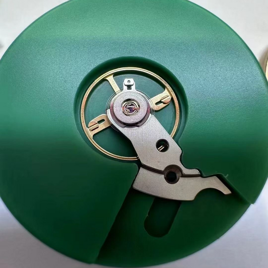 30mm NBR green watch balance wheel holder by ETAC, perfect for adjusting ETAC07.111 and C08 movements.