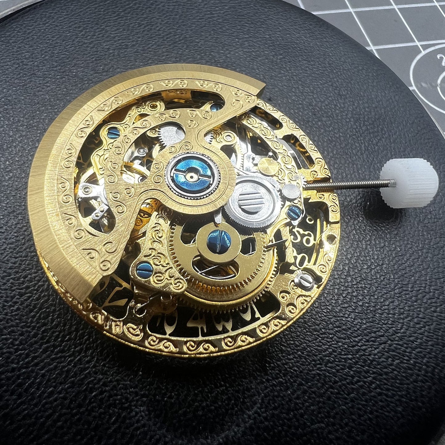 Automatisches mechanisches Uhrwerk Kalender HZ27AOB Golden Hollow