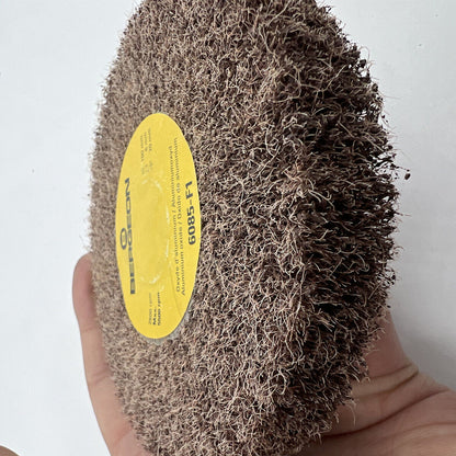 Bergeon 6085-F1 medium grain abrasive wheel for precise polishing of watch accessories.