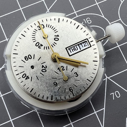 China Made 7750 automatic chronograph movement with day-date at 3 o?clock, detailed ETA 7750 configuration for watch accessories.