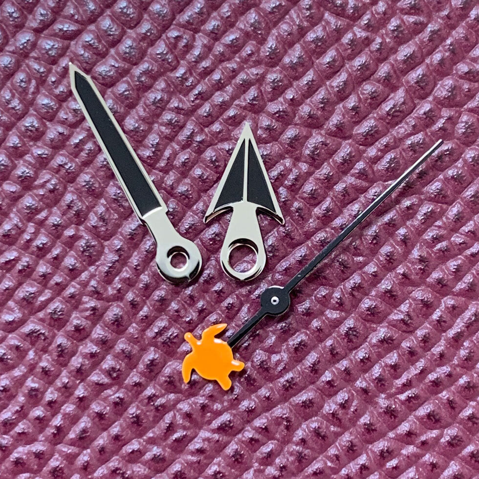 Black watch hands set compatible with NH35/NH36/4R36 movements featuring Turtle/Fish second hand.