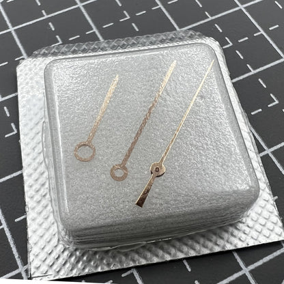 Ros�gold watch hand set 14.5mm with three hands, compatible with ETA 2892 movement, elegant finish.