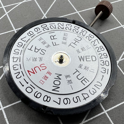 Mouvement de montre à quartz Ronda 517, date anglaise et chinoise à 3 heures