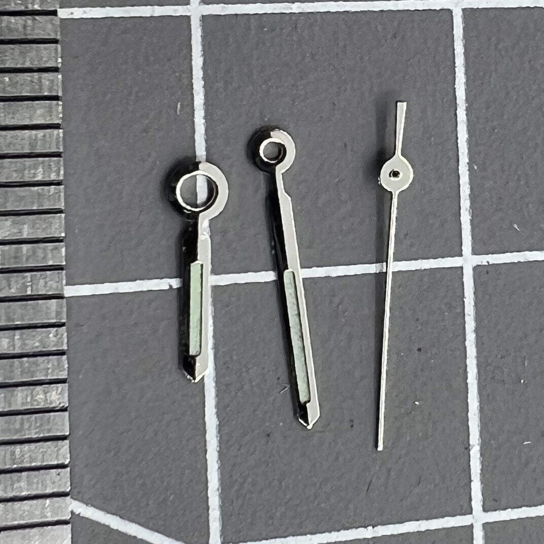 Luminous watch hands set for Miyota 2115 with 14mm, 11mm, and 8mm lengths for improved night readability.