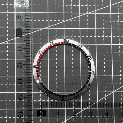 SKX007 aluminum bezel in white, 38mm size with 31.5mm racing style for watch accessories.