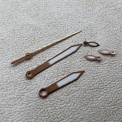 Set mit 2 wei�en Uhrzeigern und ros�goldfarbener Umrandung f�r Miyota OS10 OS20 Uhrwerke