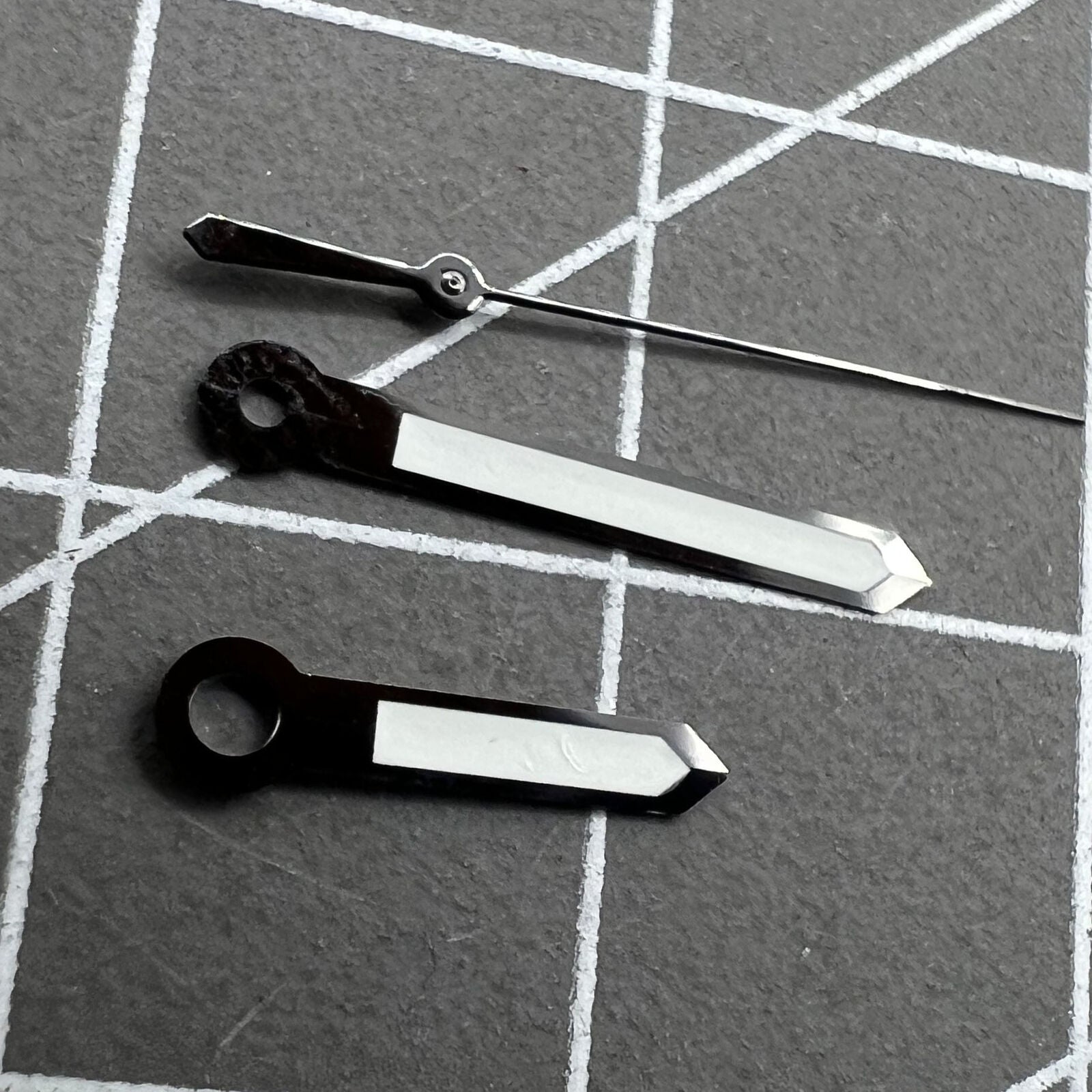 Polished black-trimmed watch hands with white paint, green lume, compatible with NH35 NH36 movements.