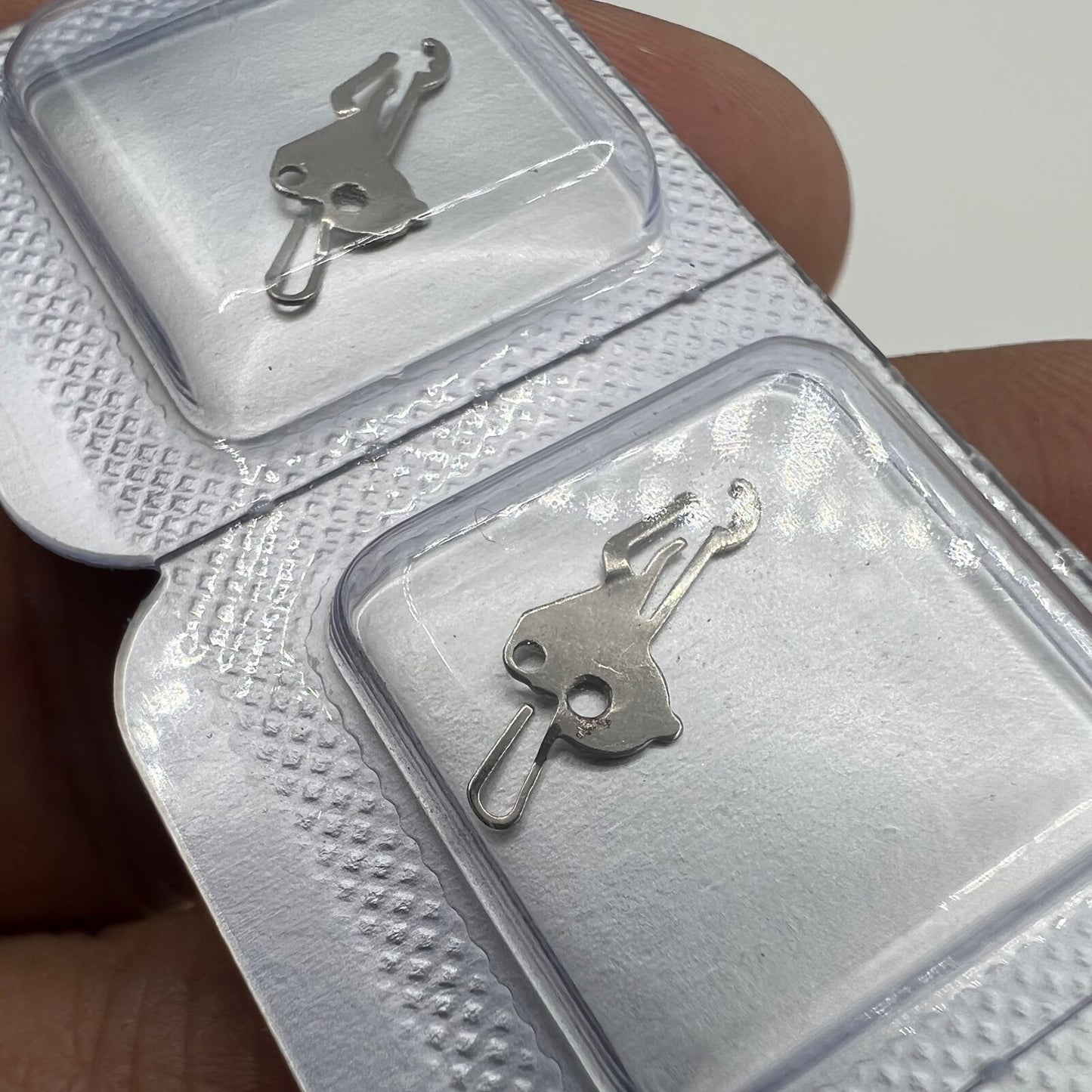 Setting lever jumper for ETA/Seagull 2836/2824-2 watch movement, durable Generic brand component.