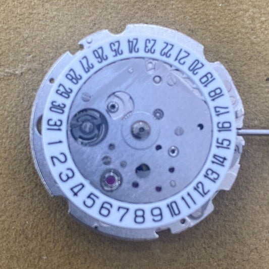 Citizen watch part featuring Japan Made 8200/8215 movement with single calendar date at 6 o'clock.