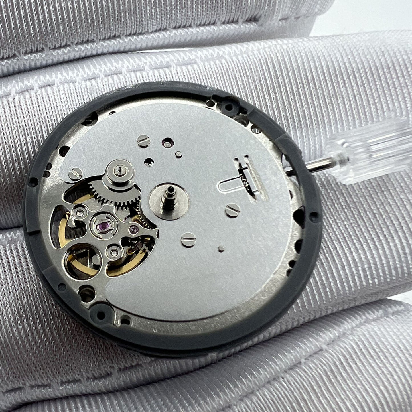Seiko SII NH39A automatic watch movement, Japan made, precise timekeeping for repairs and upgrades.