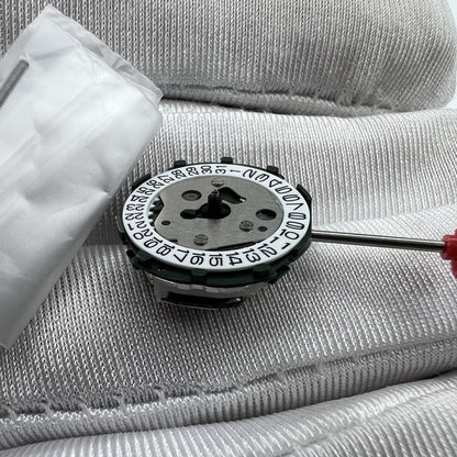 Miyota 2015 quartz watch movement with date display at 3 o?clock for precise timekeeping.