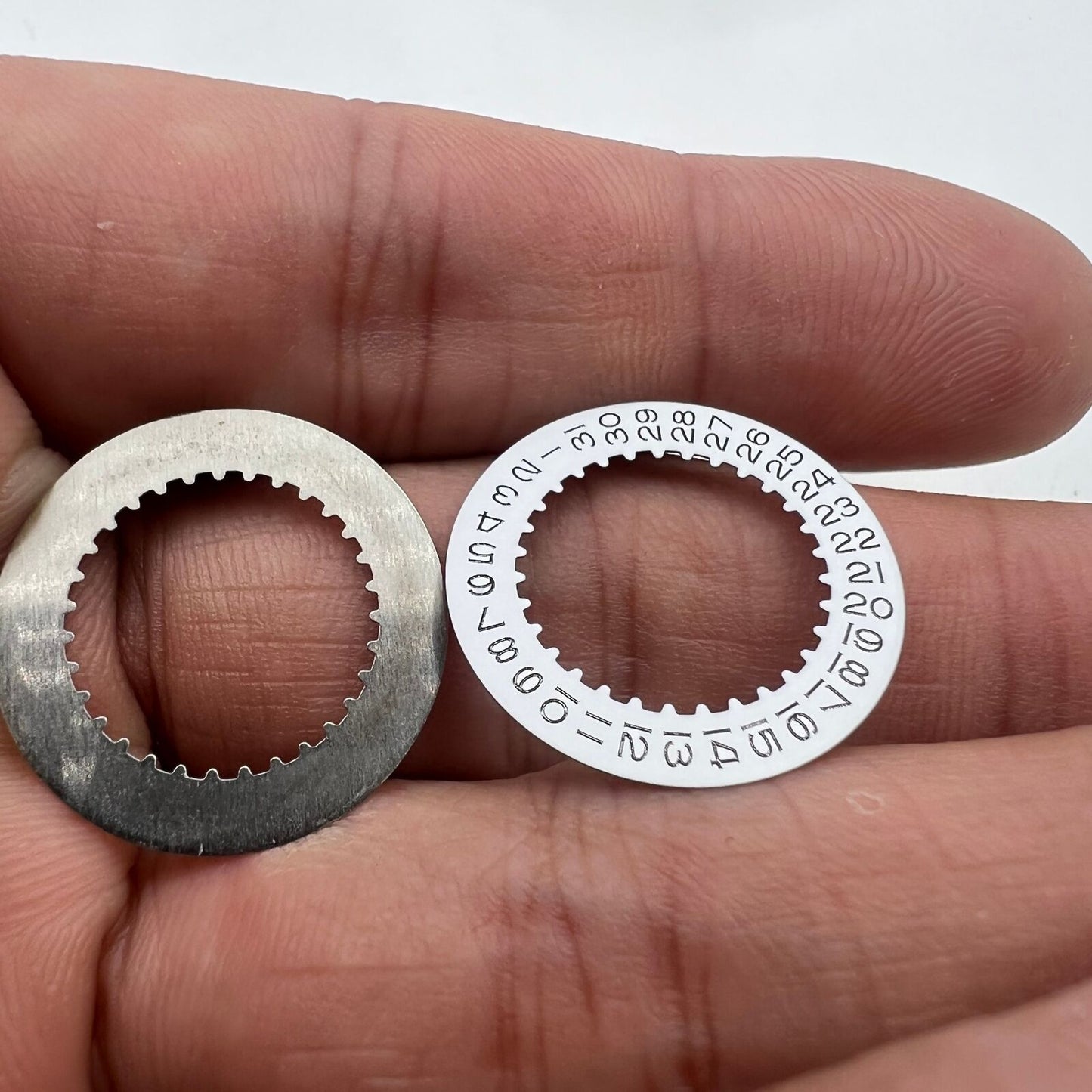 White date disk wheel for RLX 3235 movement, compatible replacement for Rolex watches.