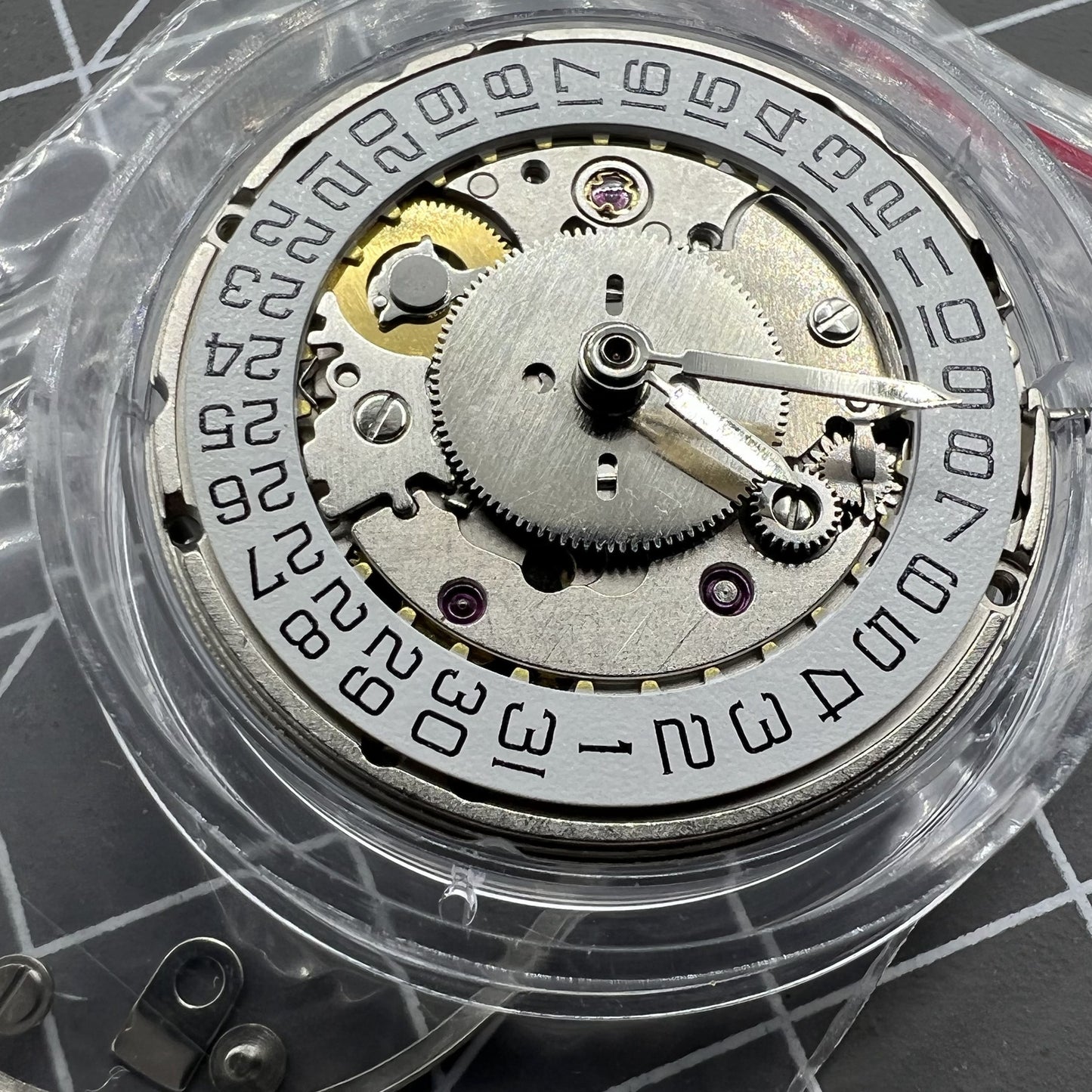 HZ6460 automatic GMT watch accessory featuring 4 hands and reliable ETA 2836-2 movement.