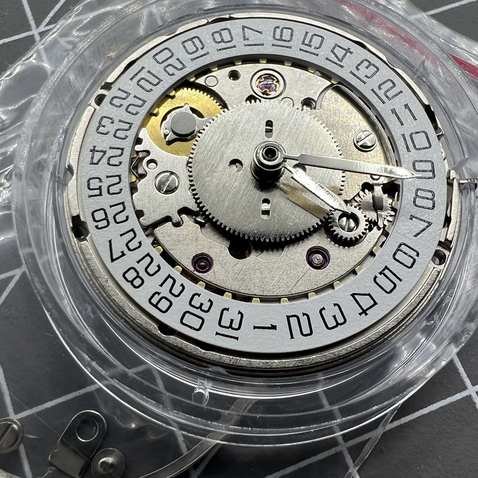 HZ6460 automatic GMT watch accessory featuring 4 hands and reliable ETA 2836-2 movement.