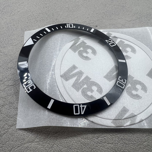 Keramik-Uhrenlünette, schwarz, 37,5 mm, SUB mit weißer Schrift, ohne Leuchtneigung 
