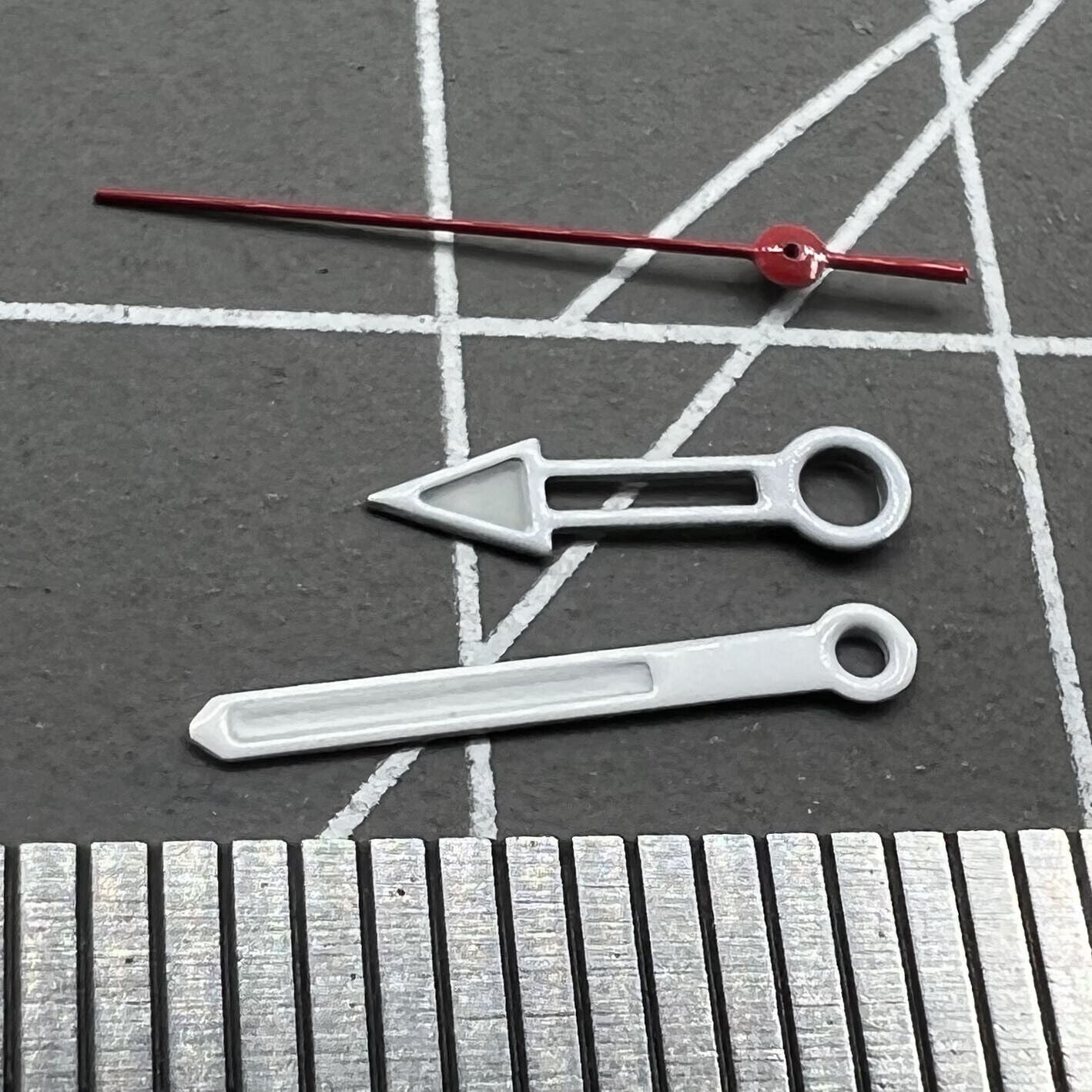 Green lume silver trim pointed arrow watch hands for Miyota NH35/NH36/NH38