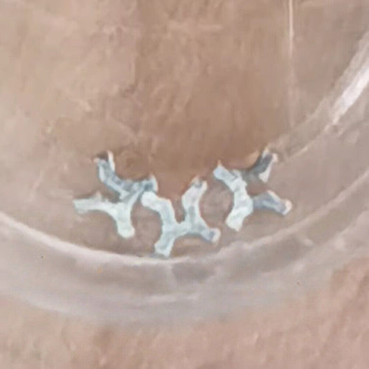 Replacement U-shape splint jumper for 2235 mechanical movement, compatible with various watch models.