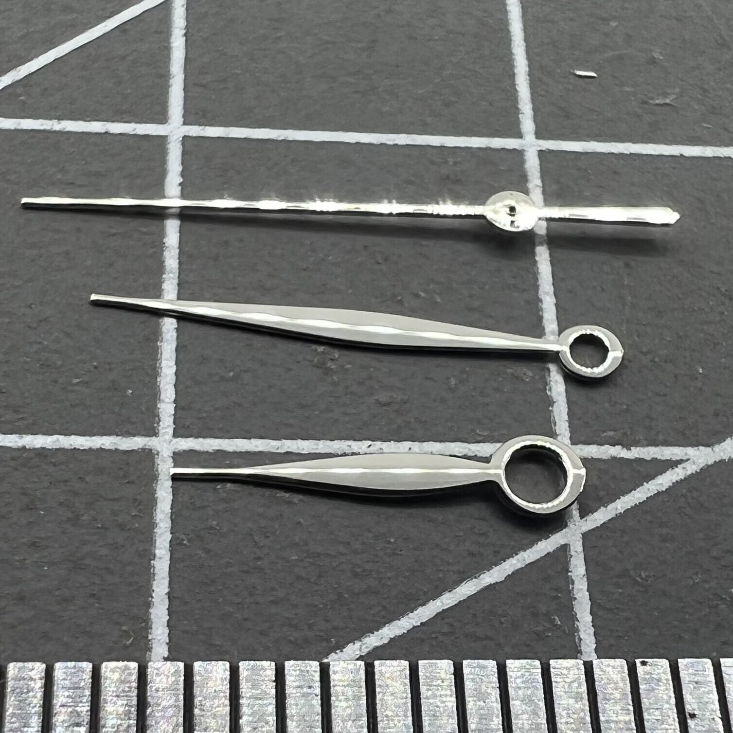 Silberne Stunden-, Minuten- und Sekundenzeiger f�r Miyota 9015 Uhrwerk, 2 St�ck, pr�zise Uhrenteile