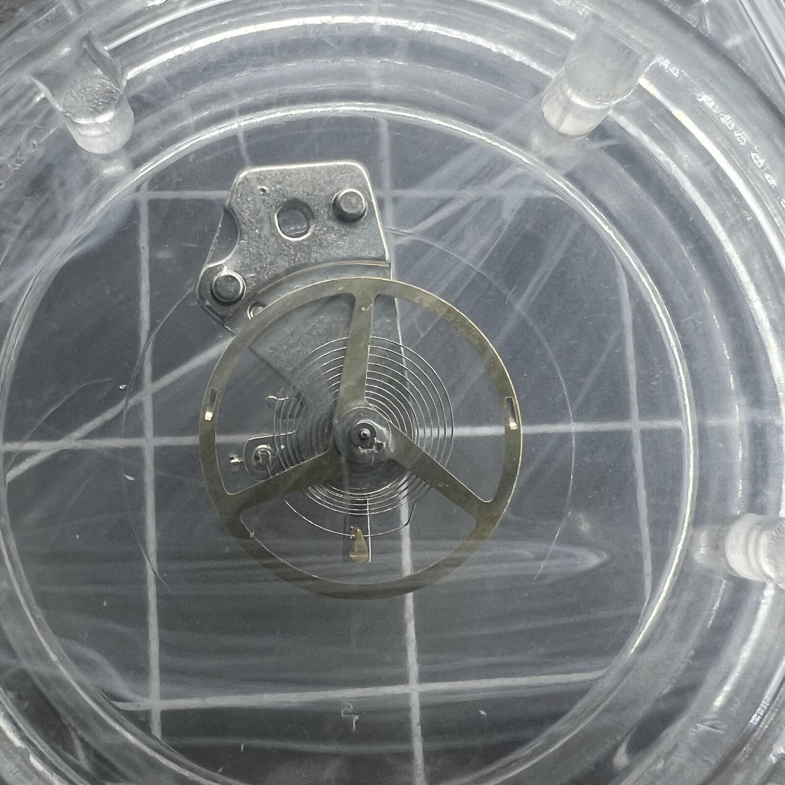 Dandong 7750 balance wheel with splint, 28800 frequency precision part for watch movement accuracy.