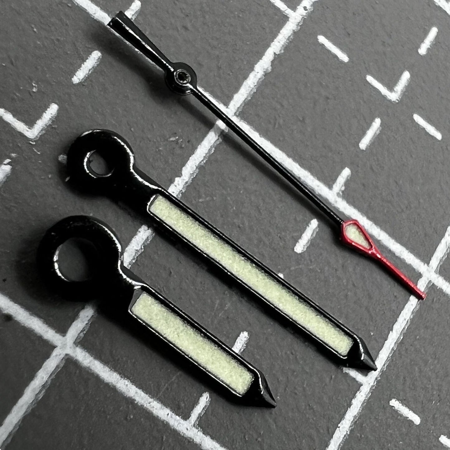 Green luminous watch set with black trim, compatible with NH35/NH36/4R36 movements.