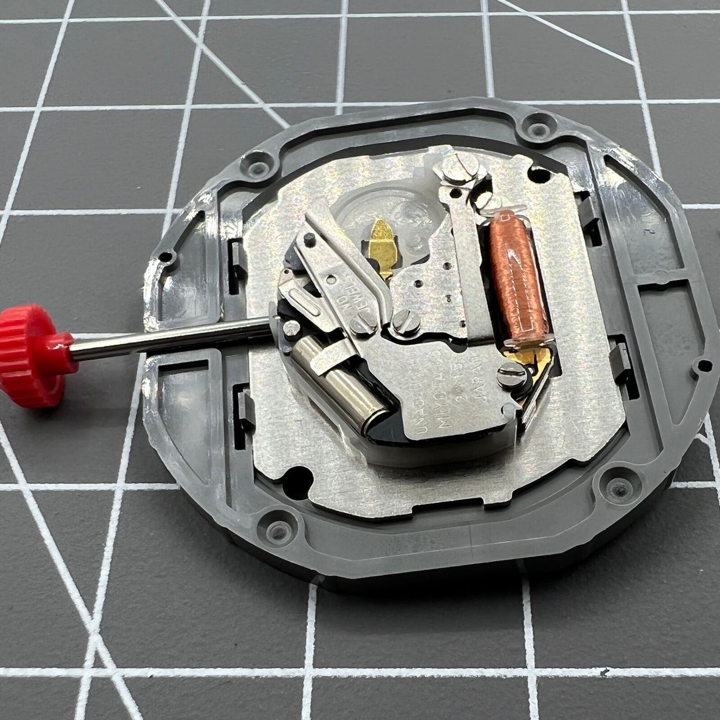 Mouvement à quartz Miyota 2415 noir avec date à 3 heures, fabriqué au Japon, original 