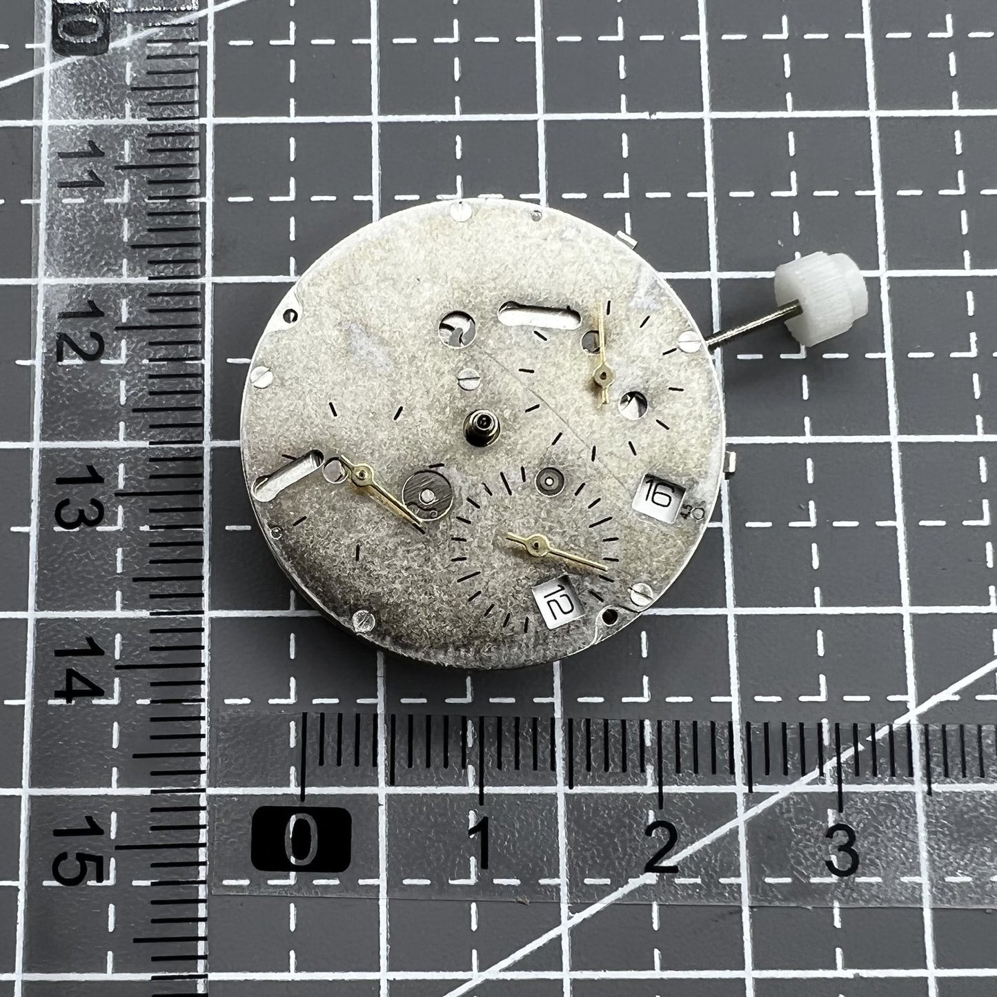 Automatisches mechanisches Kalendermodell mit Einzelanzeige 8205 2813