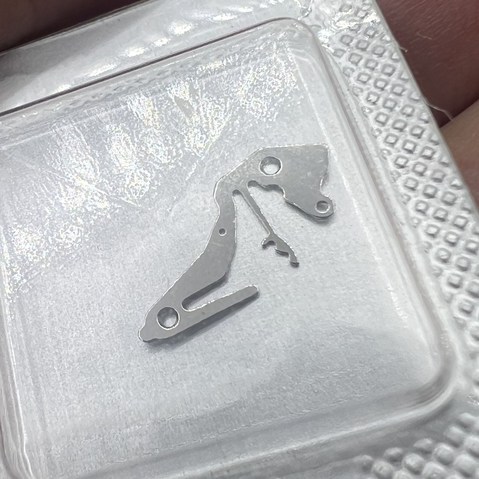 Setting lever jumper replacement part for ETA 2000 watch, durable and precise repair component by ETA.