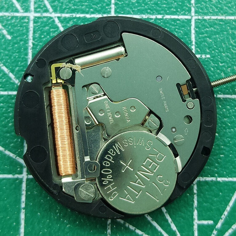 Wholesale Ronda 509 quartz watch movement featuring Swiss parts for accurate, durable timekeeping.