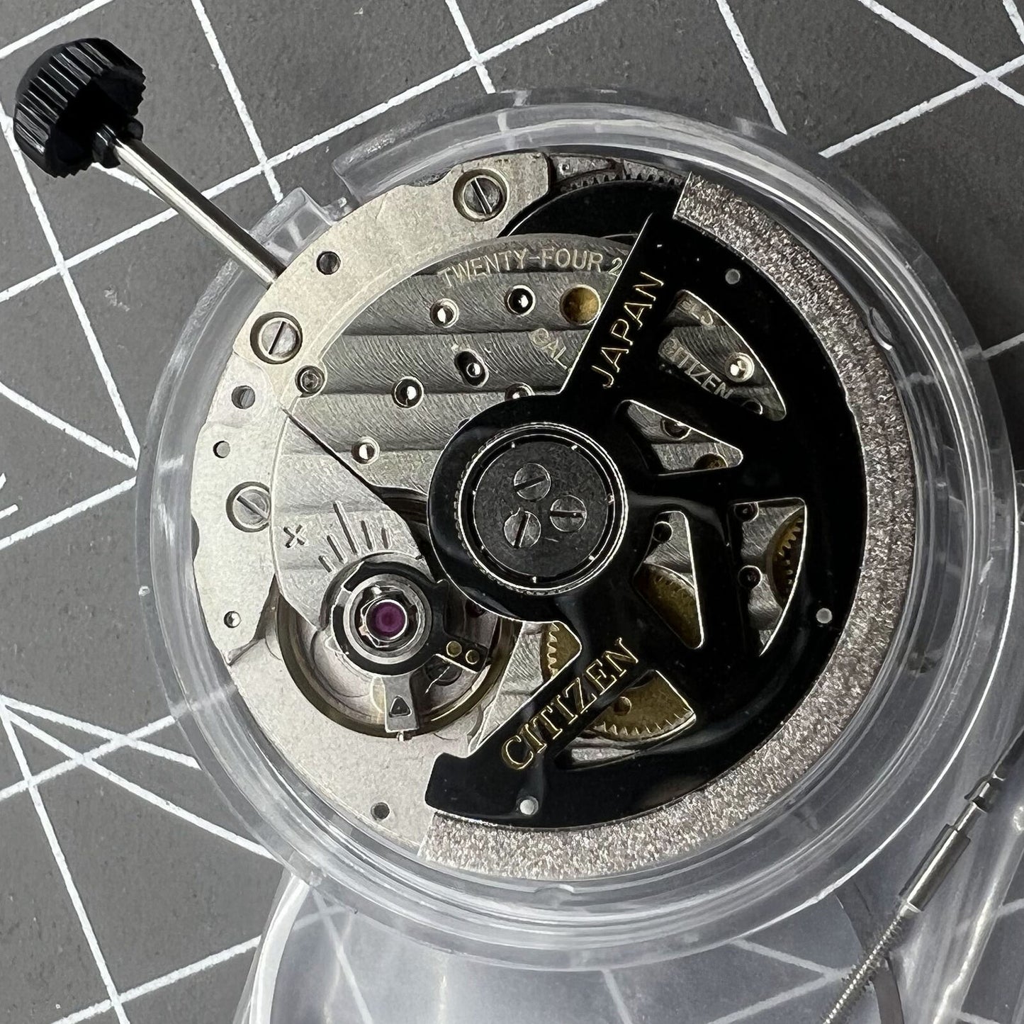 Miyota Citizen 9010 automatic watch movement with date display at 3 o'clock, ultra-thin precision engineering
