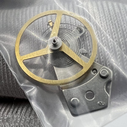 Balance wheel with splint for China Made Dandong 7750 movement, 28800 Hz frequency, precise watch repair part.