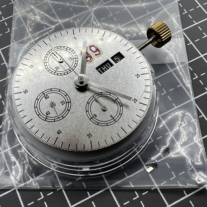 Chronograph mit schwarzem Zifferblatt Modell 7750 Kleine Sekunde bei 9 Uhr Tag und Datum mit drei Zeigern