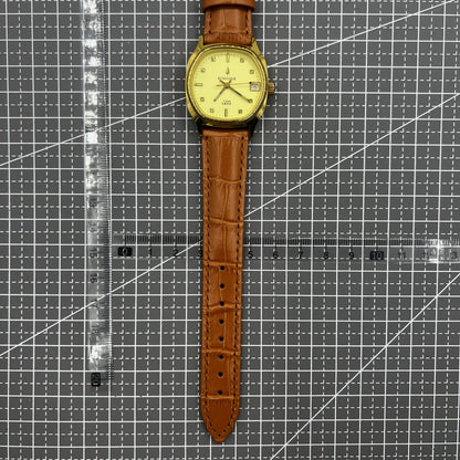 Dandong Manual Mechanical Watch 17 Jews Single Calendar Golden Dial