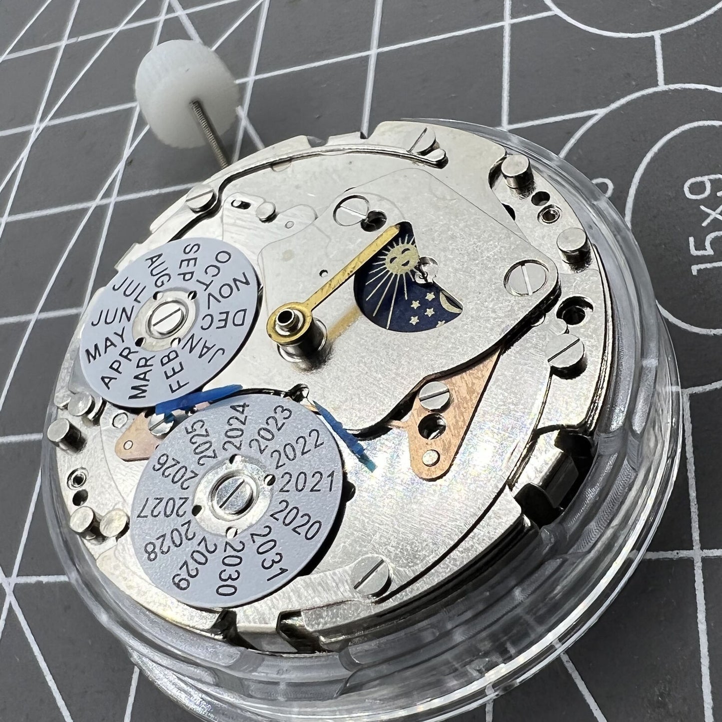 Mouvement mécanique à calendrier perpétuel de Shanghai, remplacement de l'ETA7751