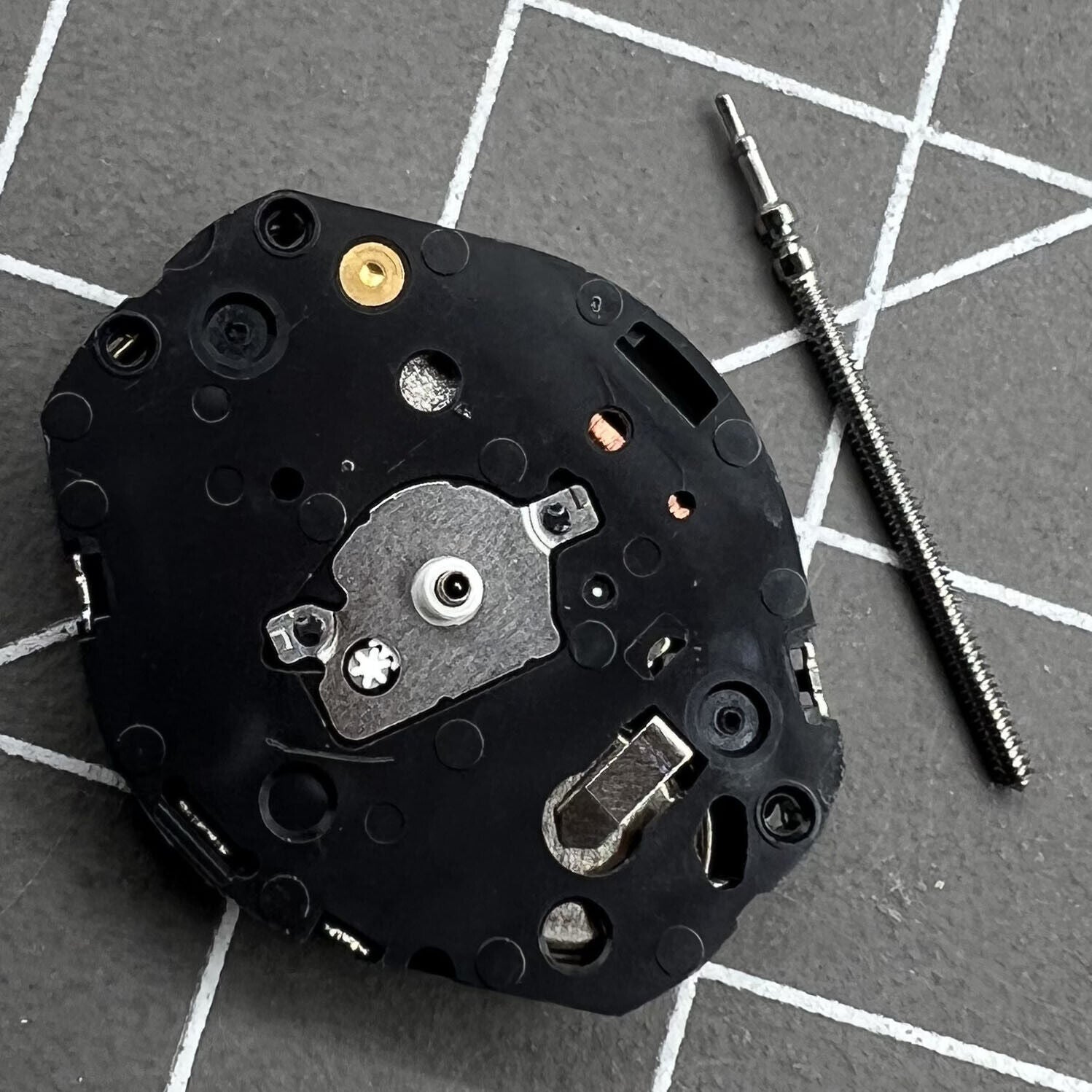 Miyota 7T35 Quartz 3 Hands watch movement for precise timekeeping and durability.