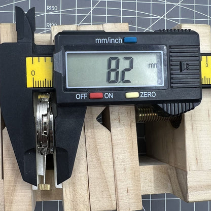 2813 8205 8215 automatic watch with moon phase display at 6 o'clock, Chinese mechanical movement