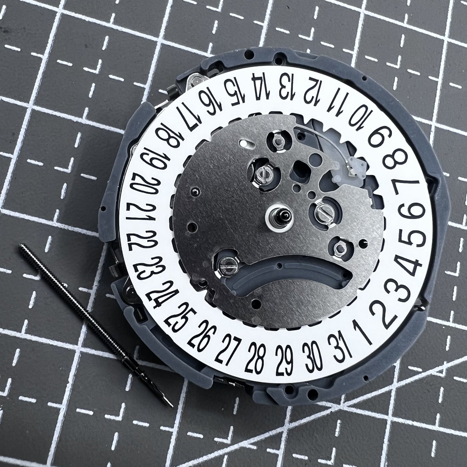 Japanisches Hattori QUARZ Uhrwerk Modell VK64 VK64A mit pr�ziser Zeitmessung f�r Uhrmacher