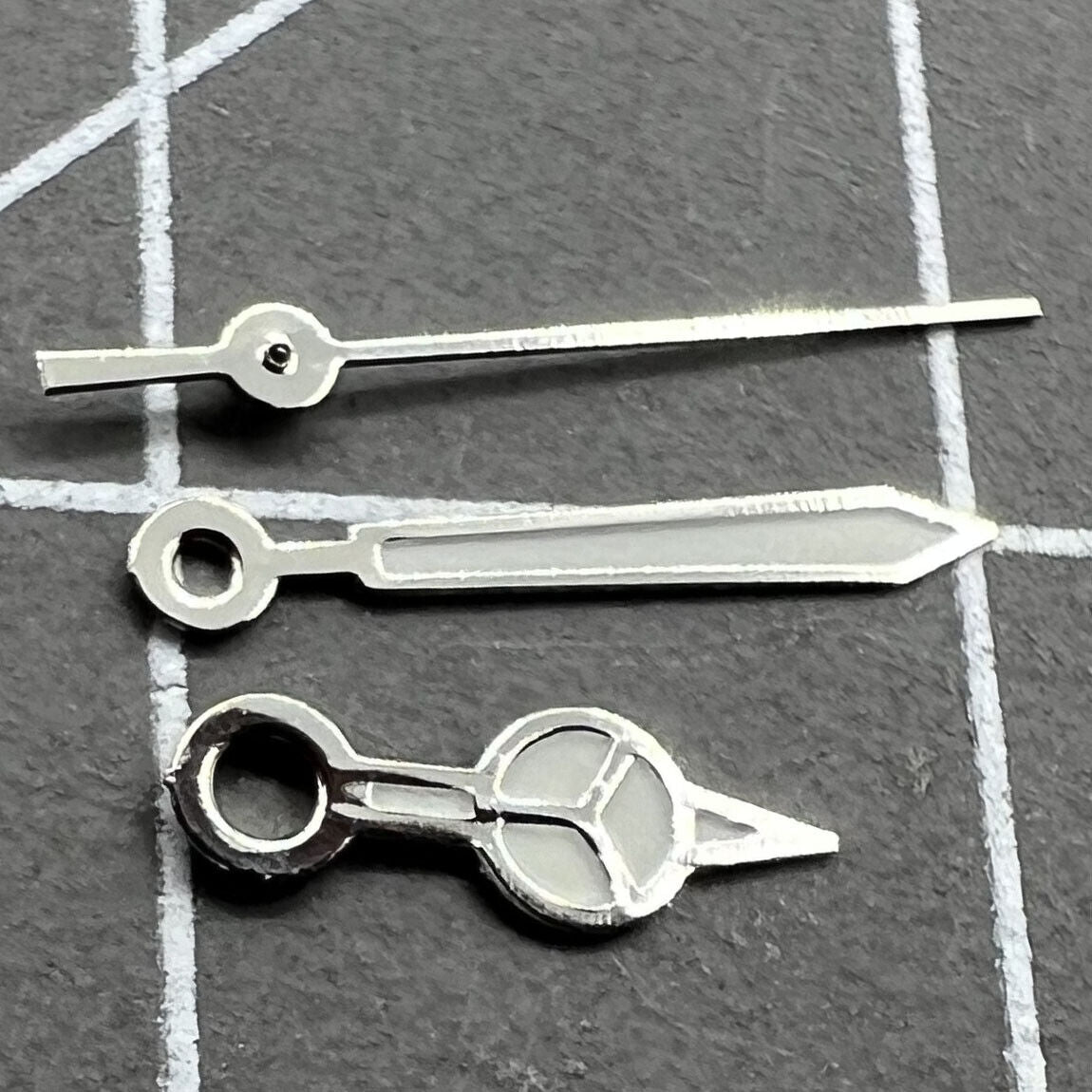 Luminous watch hands set for Miyota 2035 movement, includes 13mm, 11mm, and 8mm sizes.