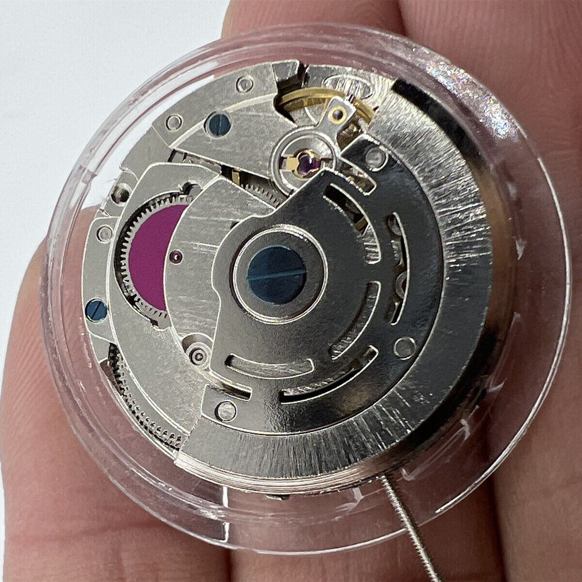 NN 8205 8215 automatic mechanical watch movement with single calendar for precise time by China Made