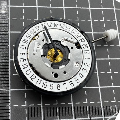 Golden ISA Multifunktionale Quarzuhr Modell 8271 mit Datum bei 6 Uhr