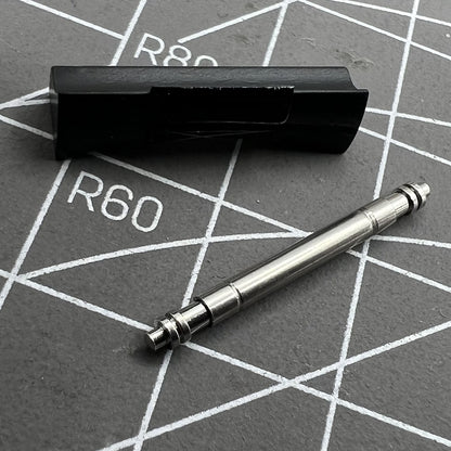 Curved end links for Daytona bracelet 20/21mm, improving fit and elegant style.