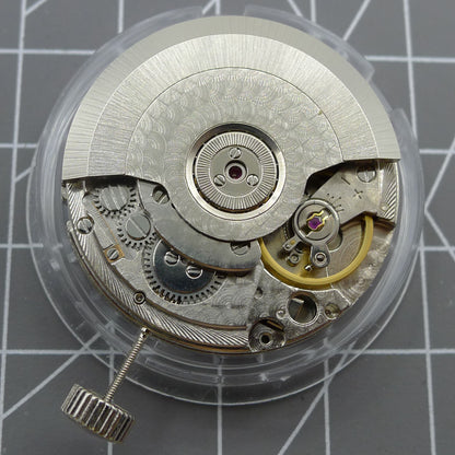 Black Seagull ST2555 automatic watch movement with 9H second hand, perlage finish, and big date window for precise timekeeping.