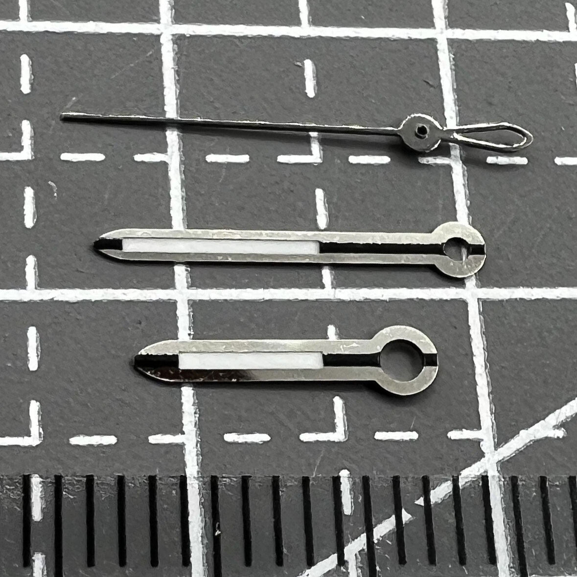 Silver trim watch hands set compatible with ETA 2824, 2834, 2836, 2846 movements.