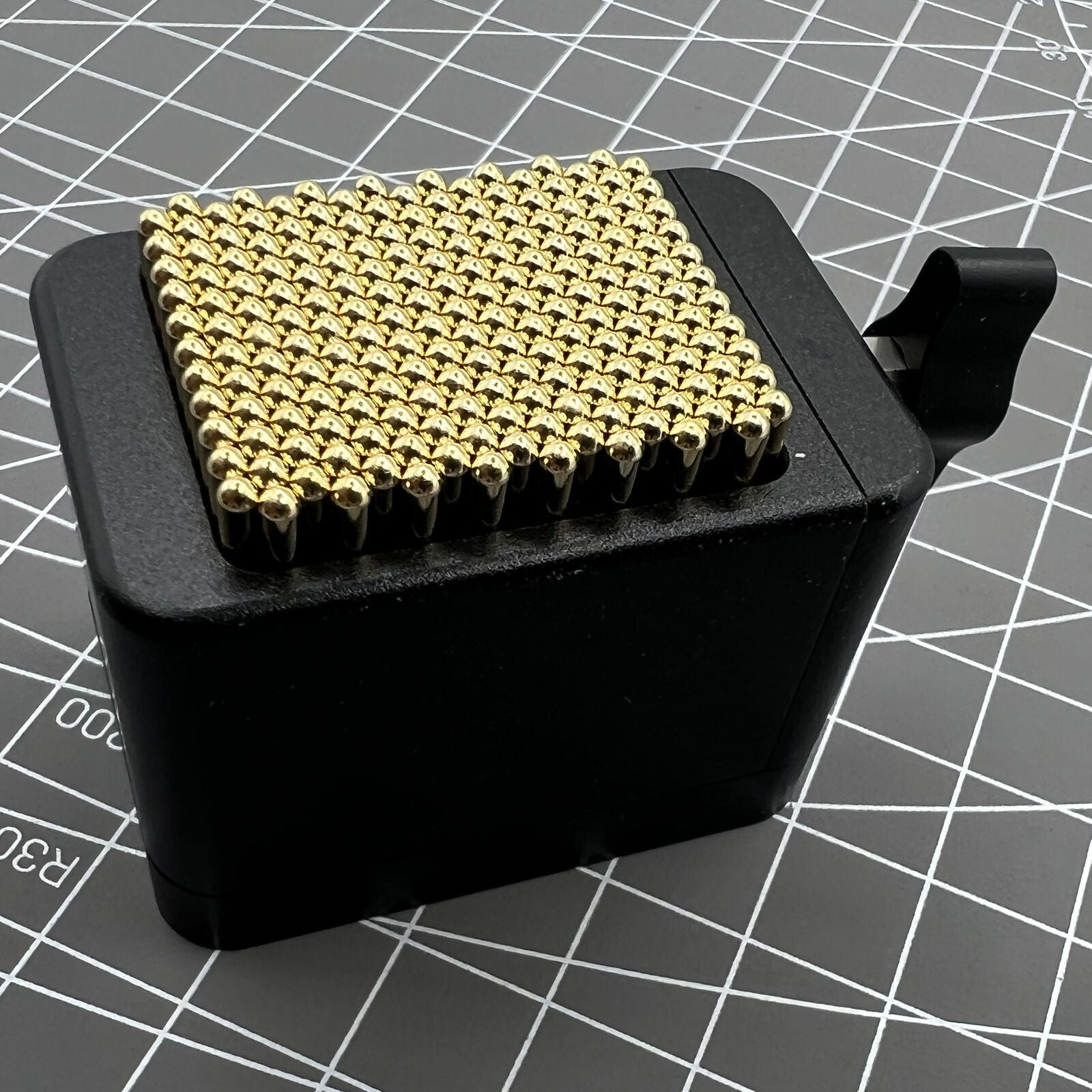 Universal China metal beads movement holder, adaptable to any watch movement shape for secure repairs.