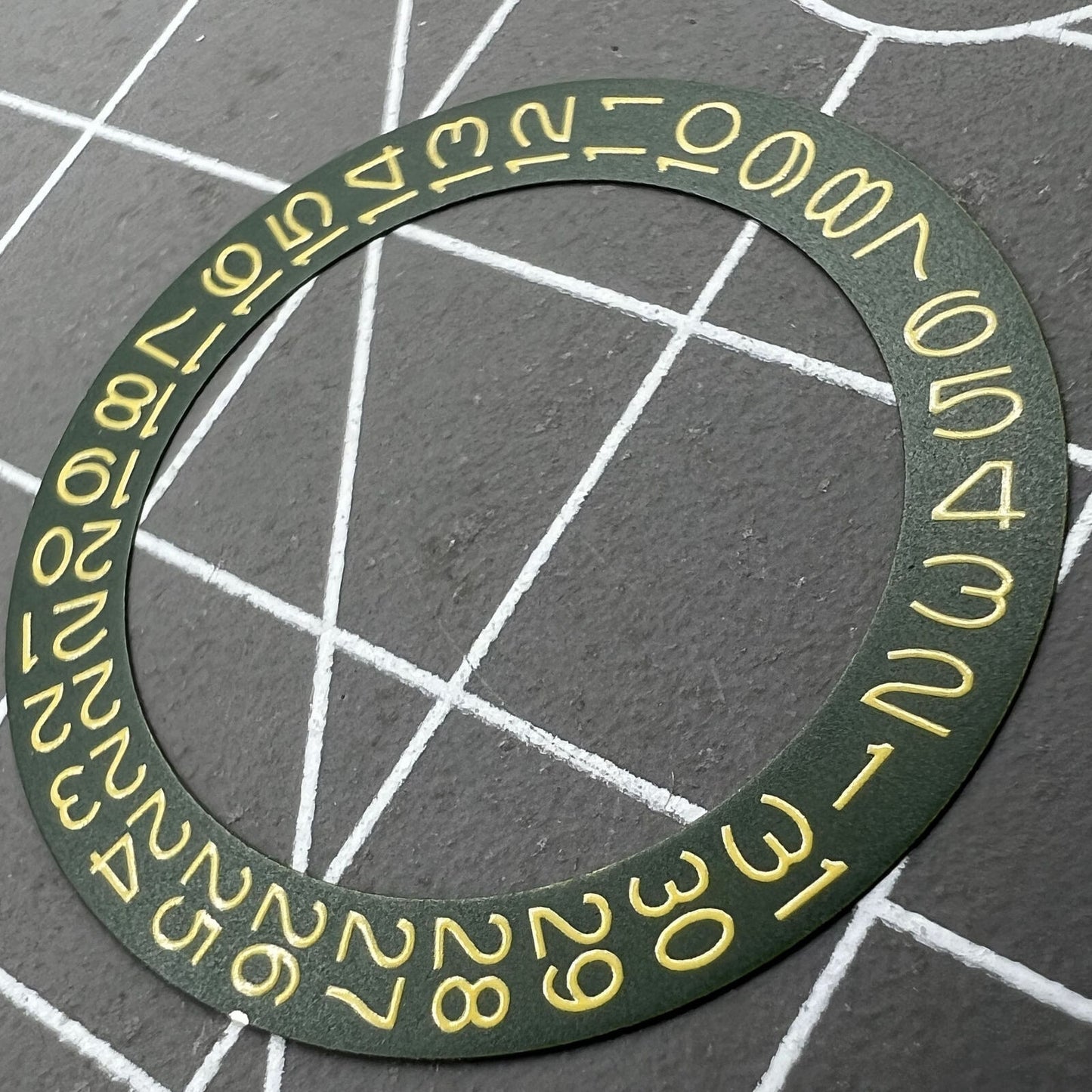 Dark hunter green date wheel with peach yellow font for Miyota NH35 NH36 watch movements.