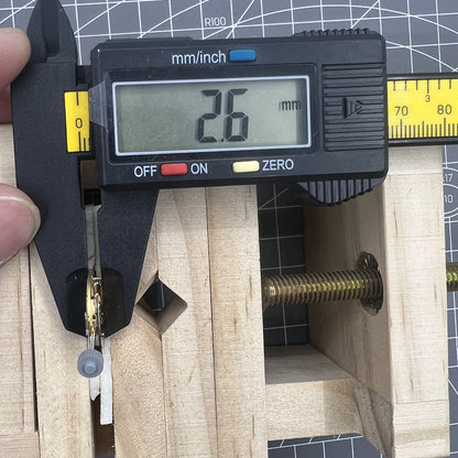 Montre à quartz suisse Ronda 785 avec date à 4 heures et mouvement à 3 aiguilles