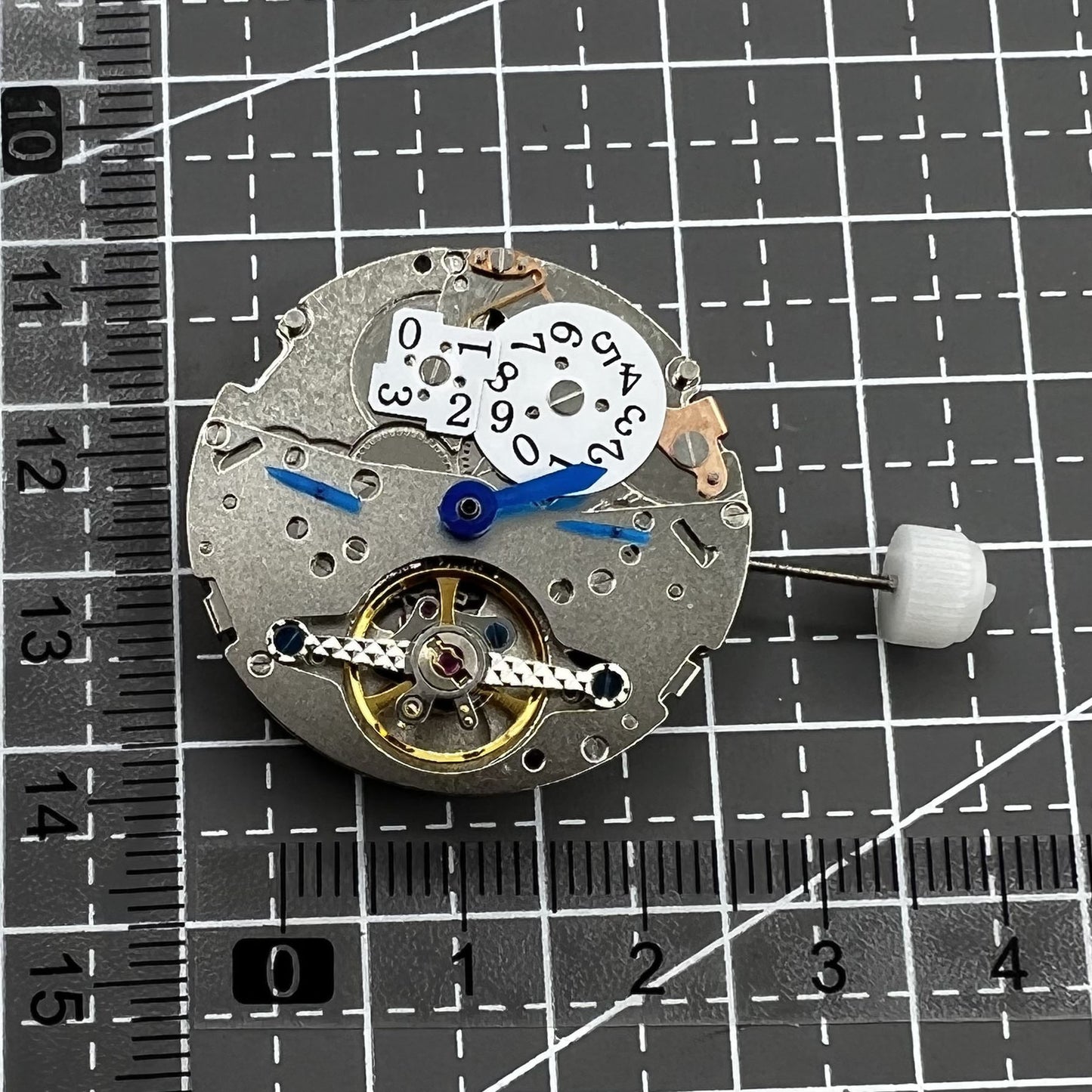 Shanghai multifunktionale mechanische Armbanduhr mit Datum-Anzeige bei 12 Uhr f�r stilvolle Zeitmessung
